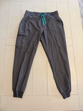 Figs women’s graphite Jogger Pants with Teal Drawstring medium